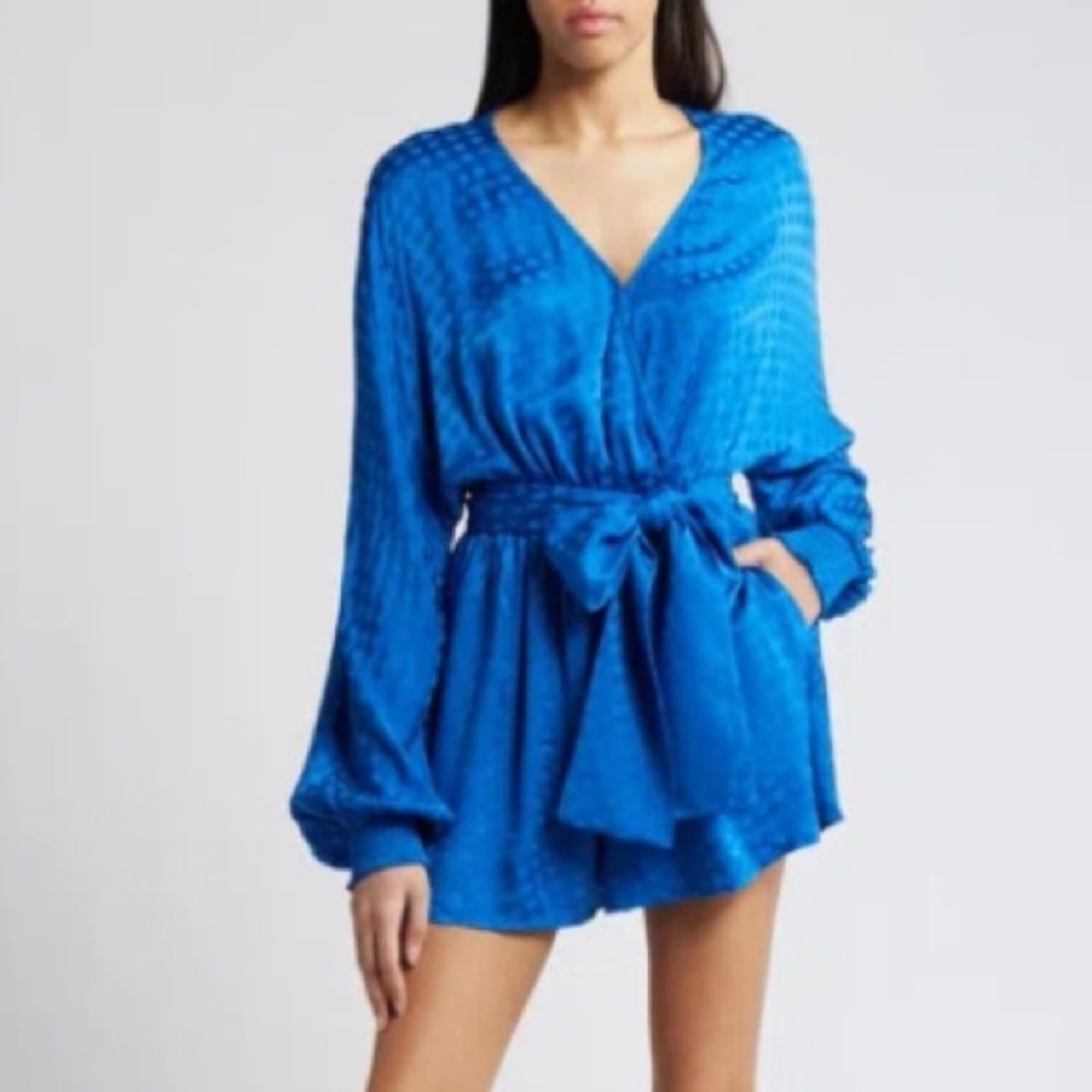 NWT Nordstrom’s Chelsea28 Cobalt Polkadot Silky Jumpsuit with tie waist size XS